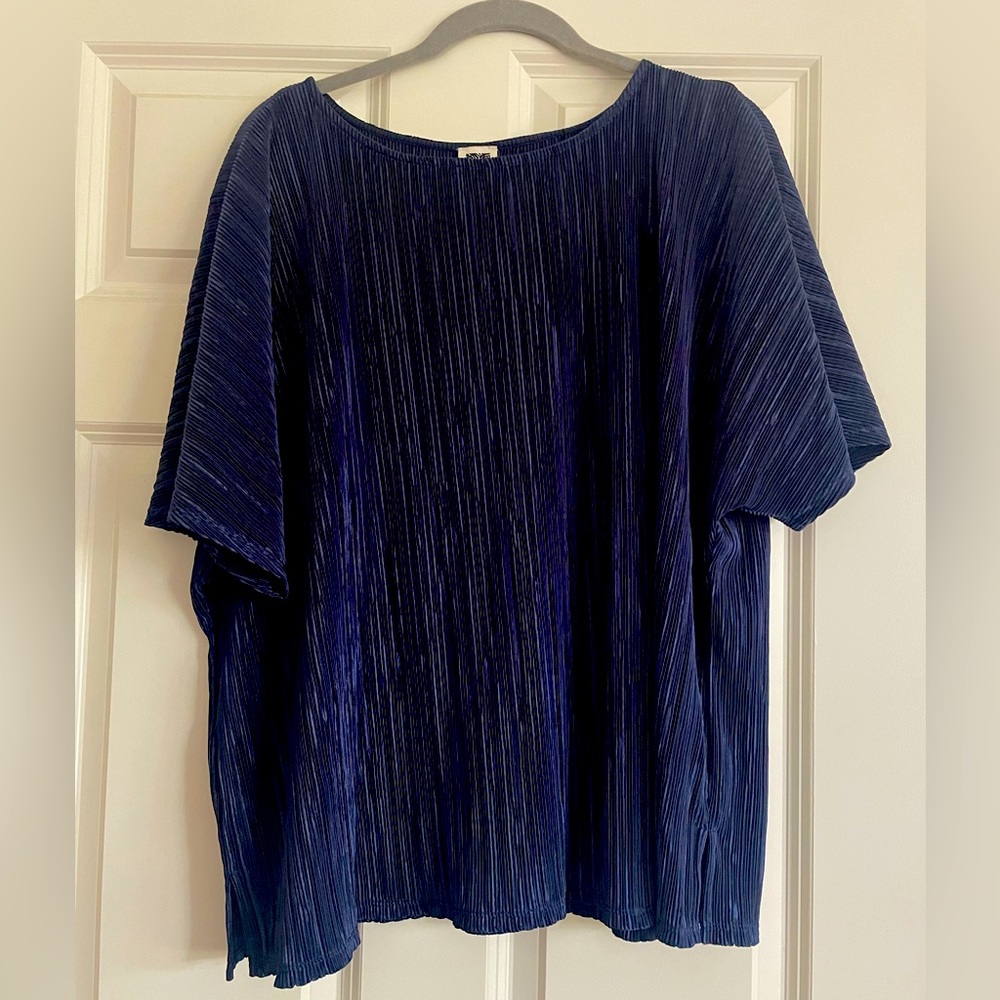 Anne Klein Navy Blouse